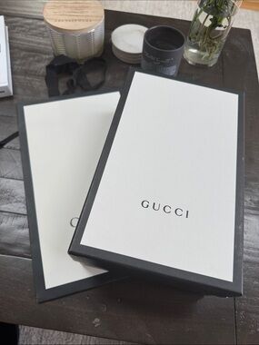 Gucci White & Black Logo Gift Box Set